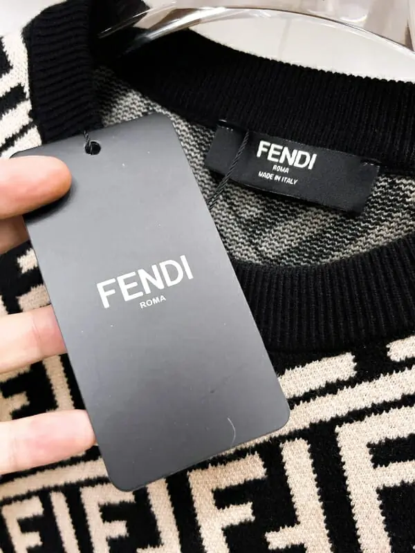 fendi pull  manches longues pour homme s_12462653